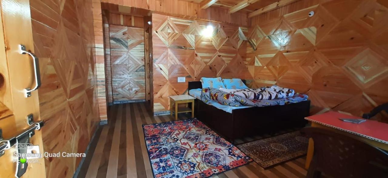 Cafe Kush Hotel Tosh Kültér fotó