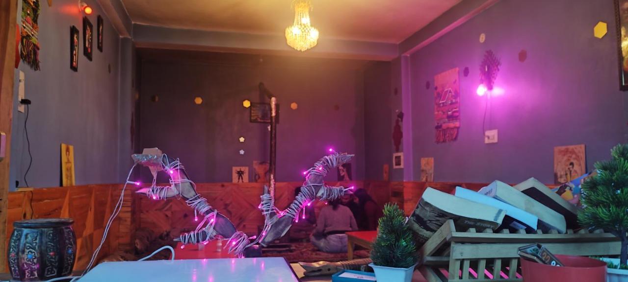 Cafe Kush Hotel Tosh Kültér fotó